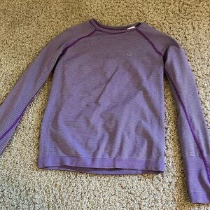 Longsleeve athletic shirt!